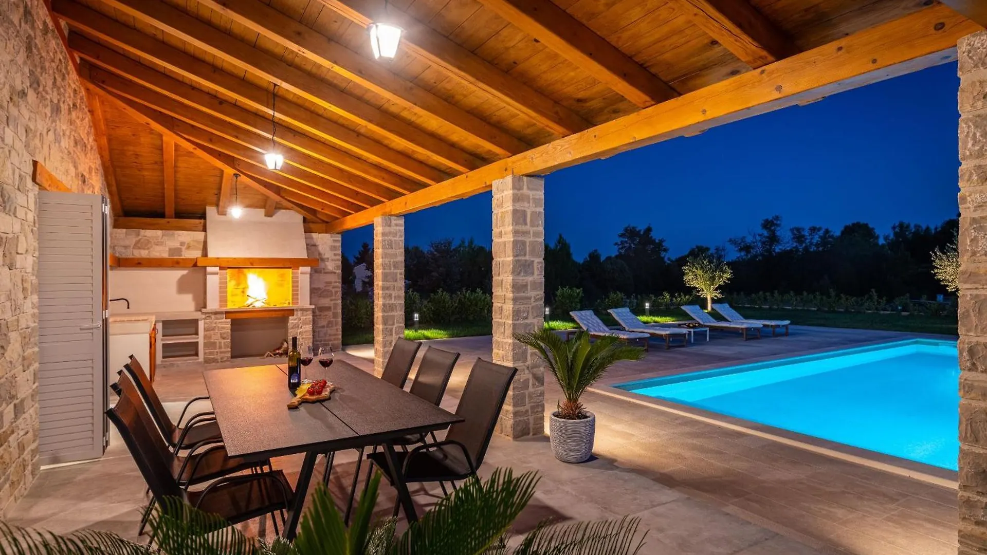 Exceptional Villa Idalia Near Zadar, Nin & Queens Beach, Heated Pool, Privacy Ninski Stanovi 0*,  Chorvatsko